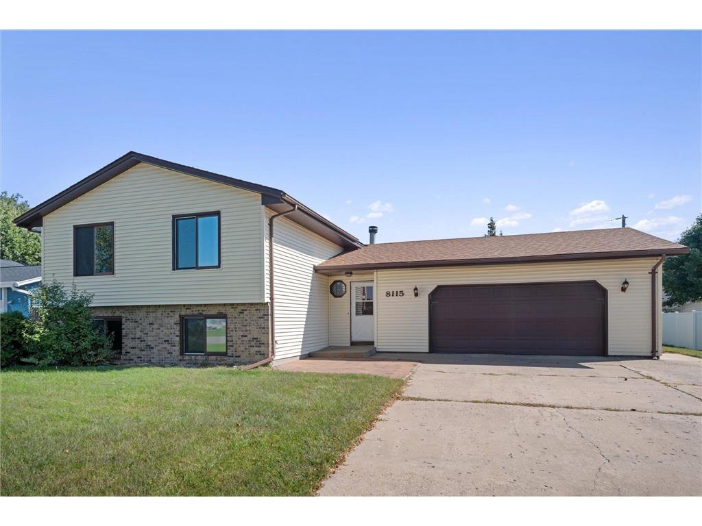 8115 Taylor Street NE Spring Lake Park MN 55432 6601210 image1