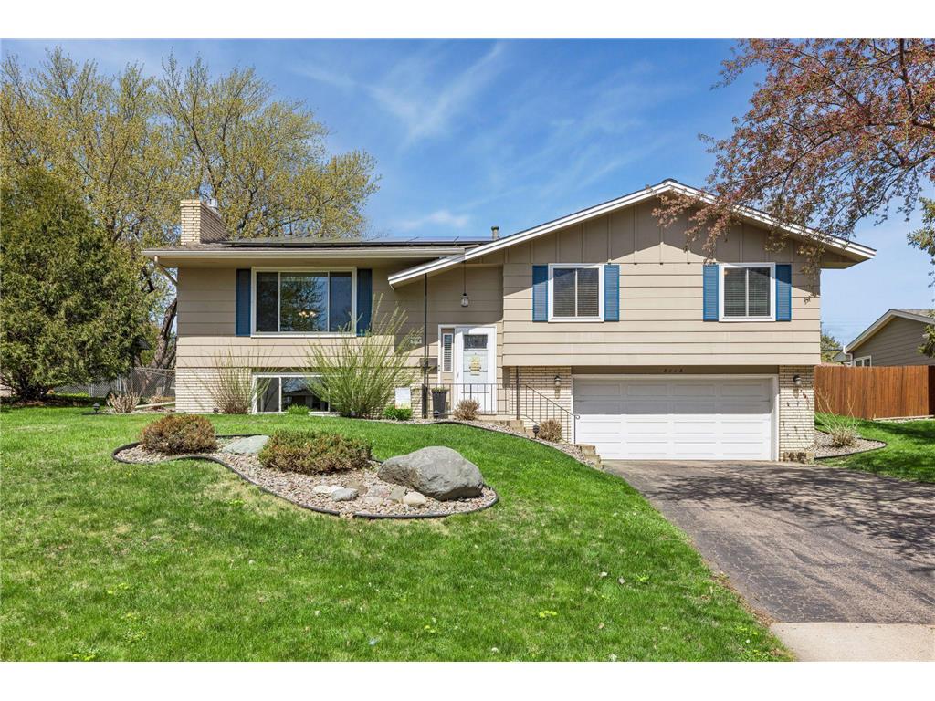8116 28th Avenue N New Hope MN 55427 7063953 image1