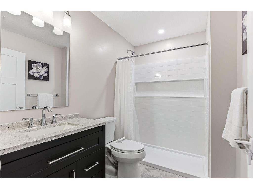 8117 186th Street W Lakeville MN 55044 7074205 image36