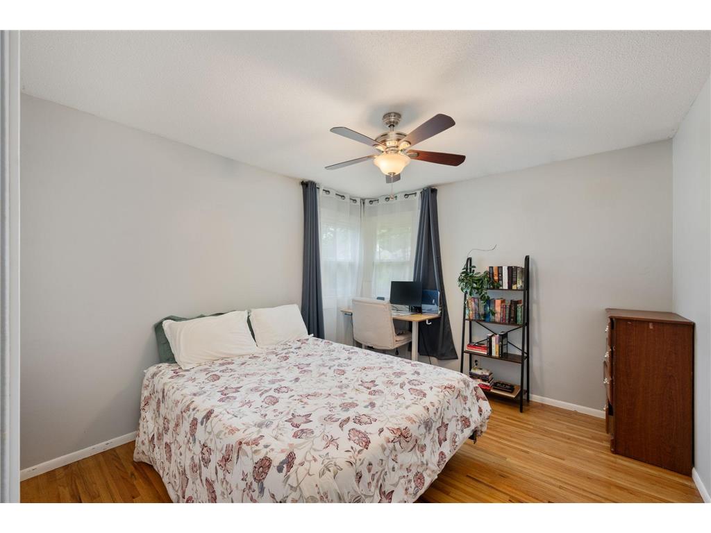 8117 33rd Place N Crystal MN 55427 7112734 image15