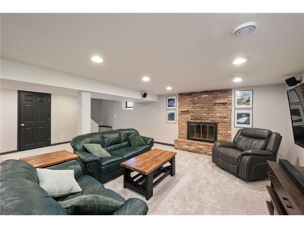 8117 33rd Place N Crystal MN 55427 7112734 image17