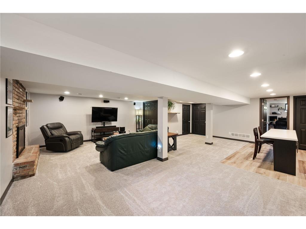 8117 33rd Place N Crystal MN 55427 7112734 image19