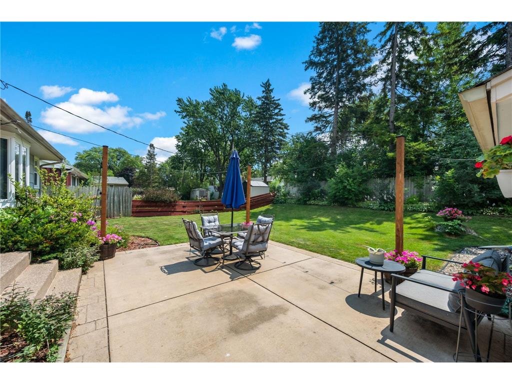 8117 33rd Place N Crystal MN 55427 7112734 image23