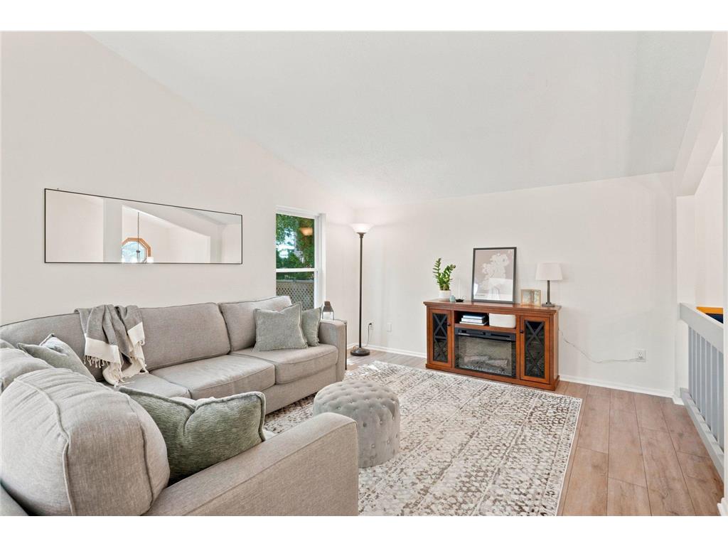 8117 Dakota Lane Chanhassen MN 55317 7068246 image5