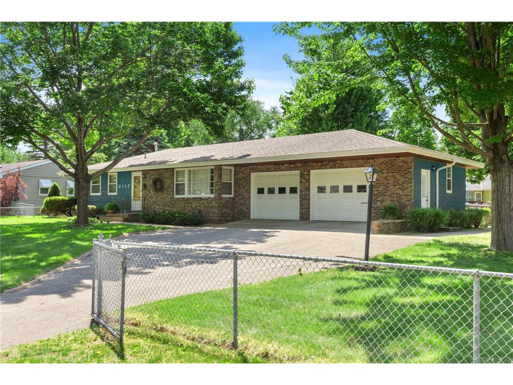 8117 Iris Drive N Brooklyn Park MN 55428 7085043 image1