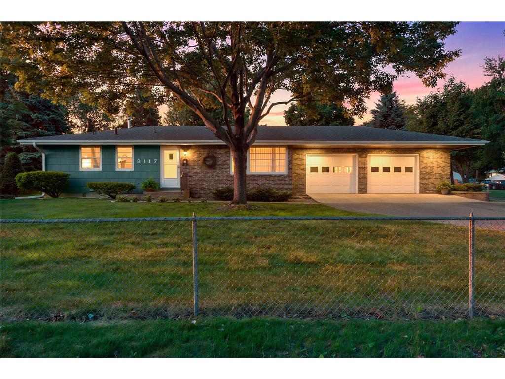 8117 Iris Drive N Brooklyn Park MN 55428 7085043 image2
