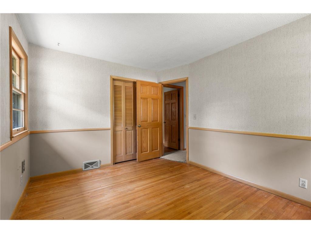 8117 Iris Drive N Brooklyn Park MN 55428 7085043 image27