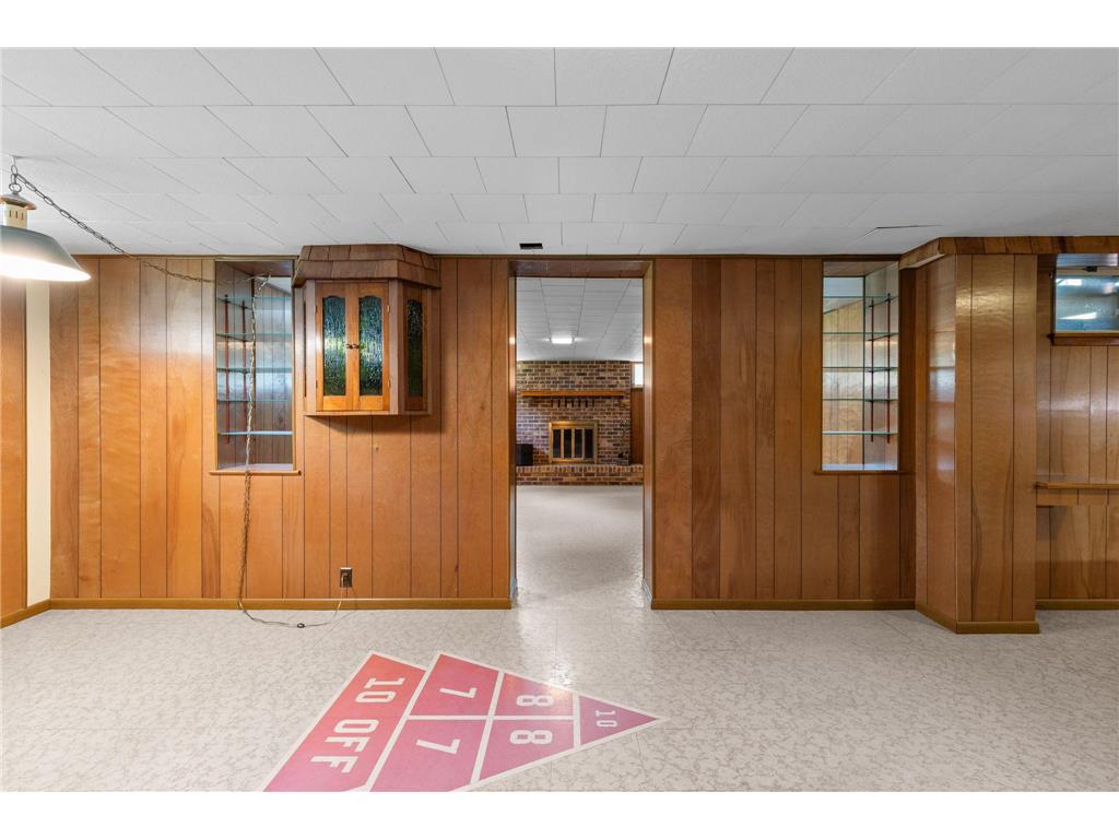 8117 Iris Drive N Brooklyn Park MN 55428 7085043 image32