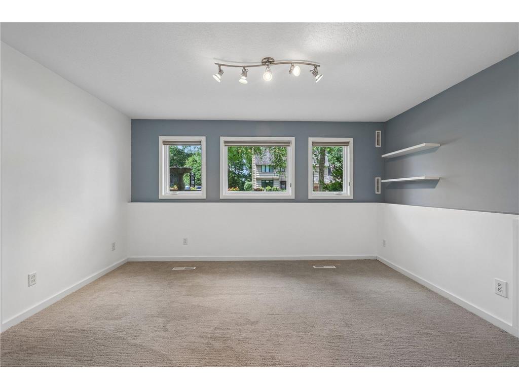 8117 Telegraph Road Bloomington MN 55438 7098685 image59