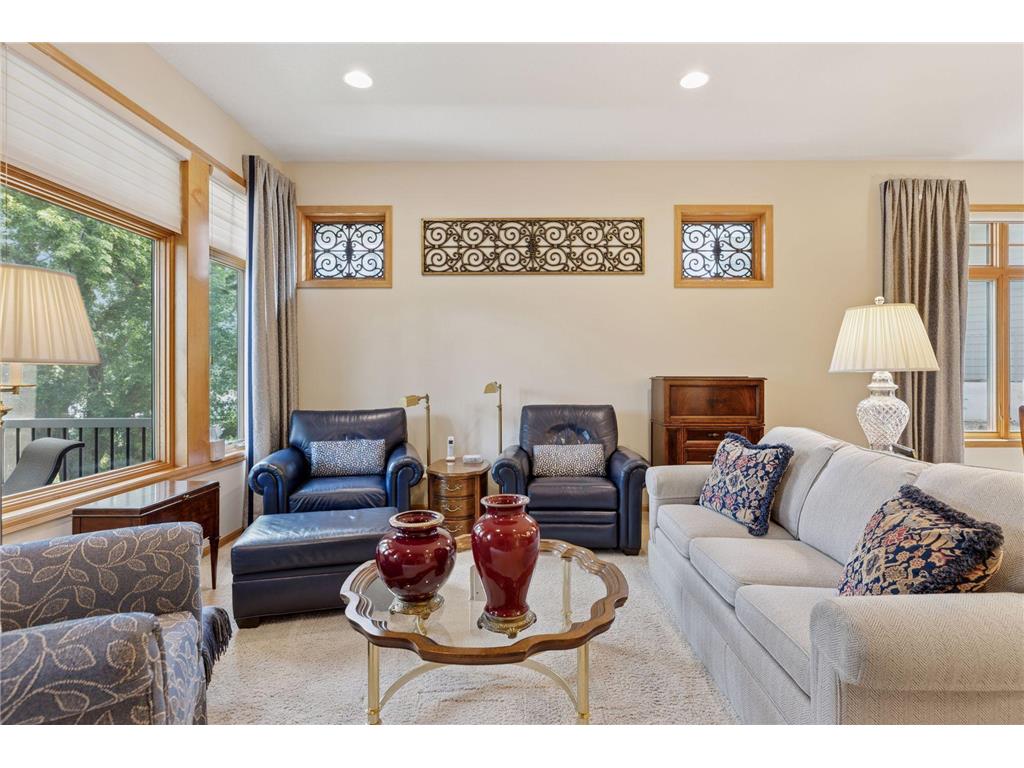 8117 Xerxes Circle Bloomington MN 55431 6820392 image11