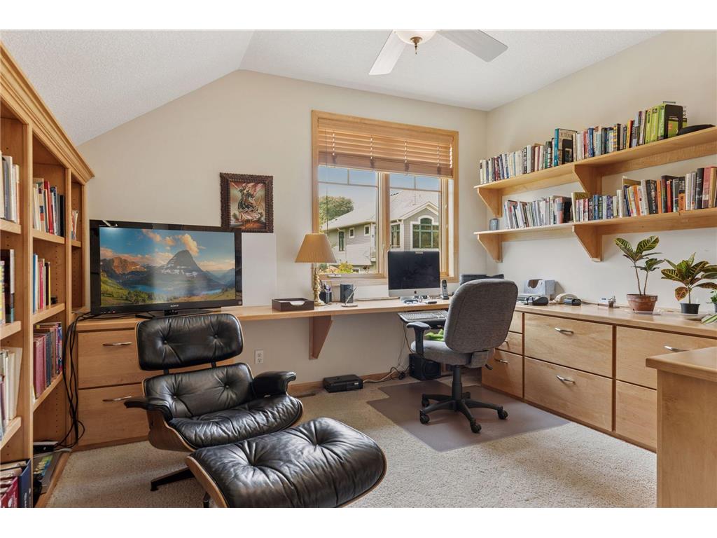 8117 Xerxes Circle Bloomington MN 55431 6820392 image26