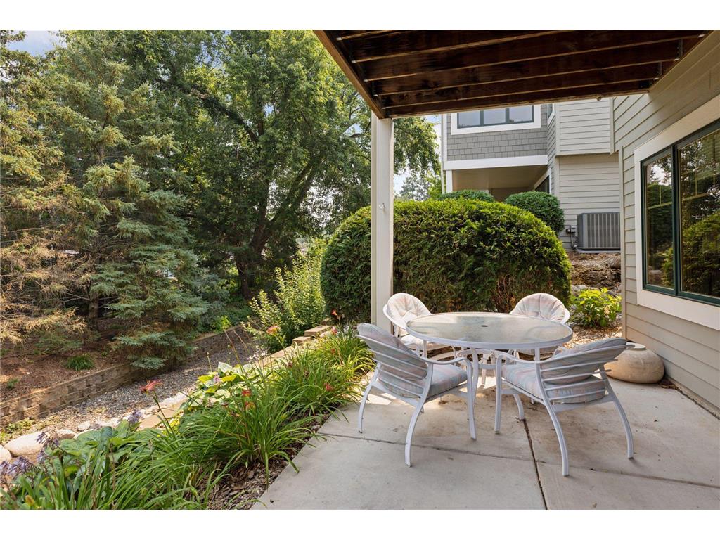 8117 Xerxes Circle Bloomington MN 55431 6820392 image41