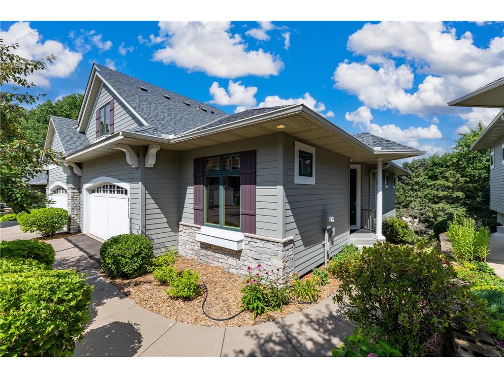 8117 Xerxes Circle Bloomington MN 55431 7105852 image1