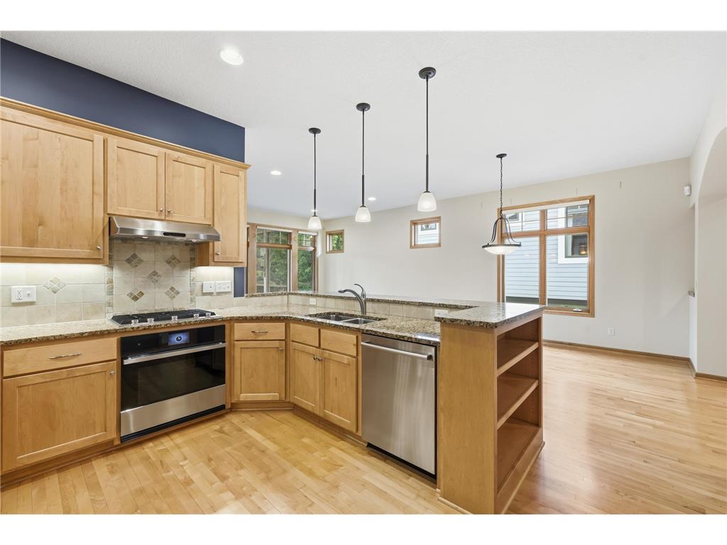 8117 Xerxes Circle Bloomington MN 55431 7105852 image8