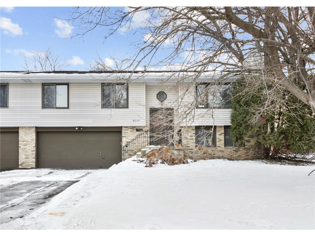 8119 28th Avenue N New Hope MN 55427 7016771 image1