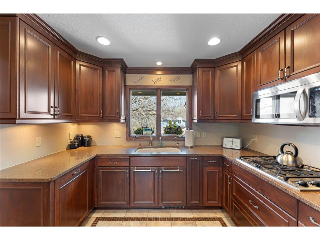 8119 Lower 129th Court Apple Valley MN 55124 7081981 image15