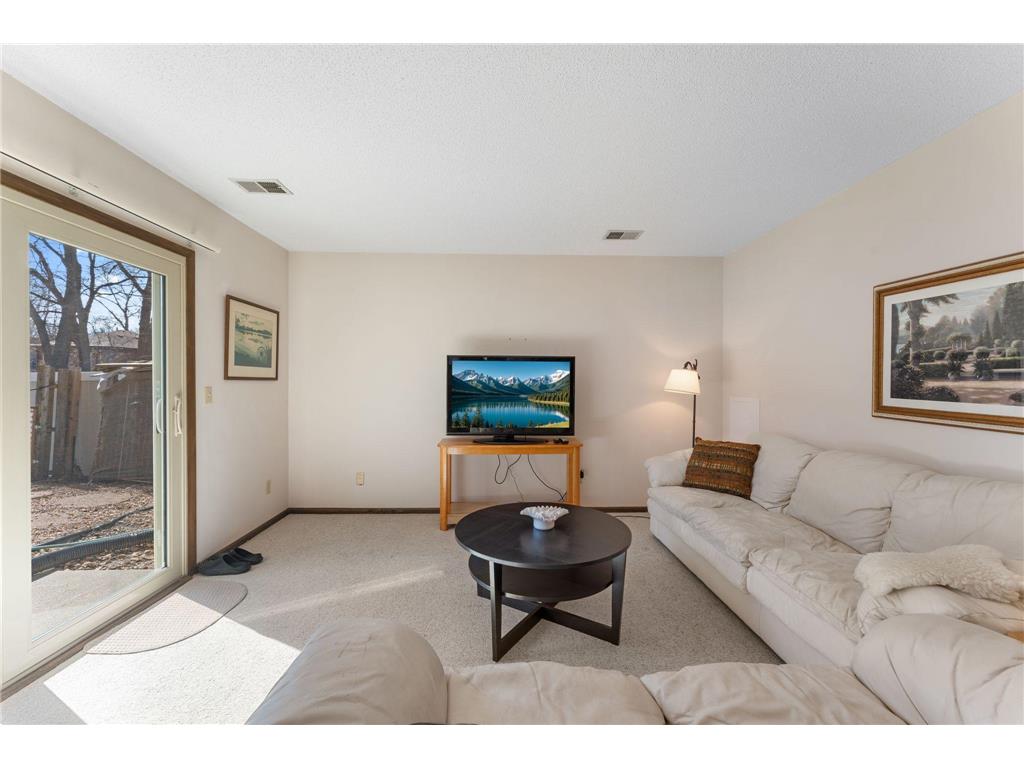 8119 Lower 129th Court Apple Valley MN 55124 7081981 image27