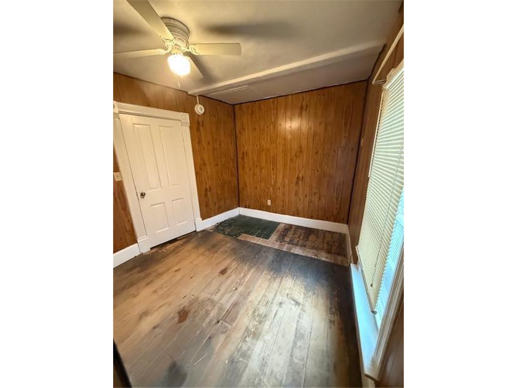 812 11th Avenue Clarkfield MN 56223 7037096 image9
