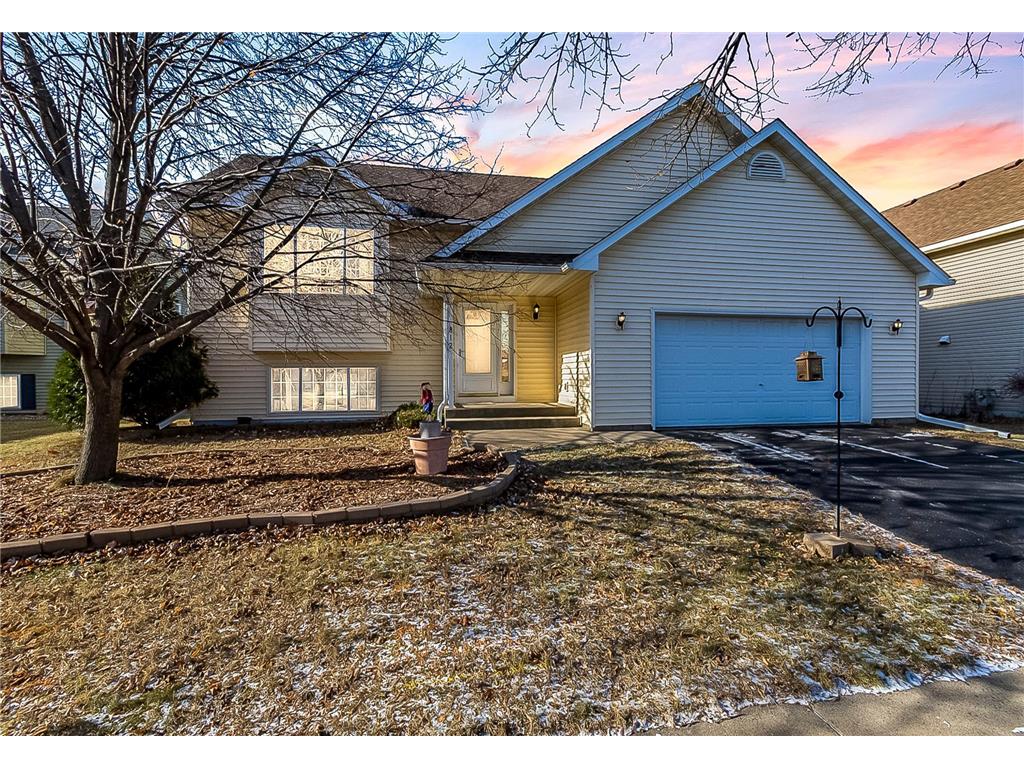 812 12th Street Farmington MN 55024 6650729 image1