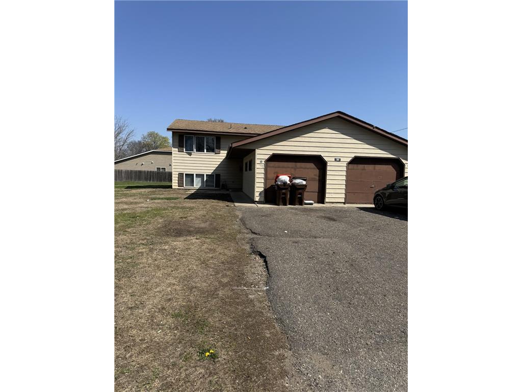 812 12th Street W Hastings MN 55033 6517674 image1
