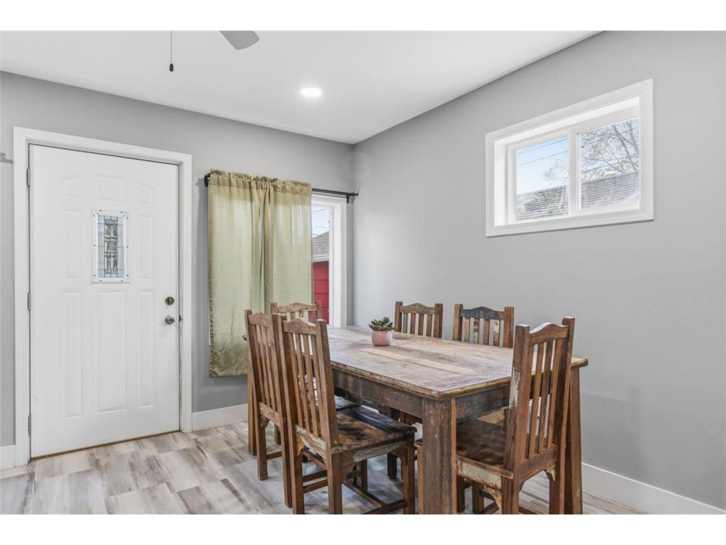 812 14th Avenue NE Rochester MN 55906 7053713 image10