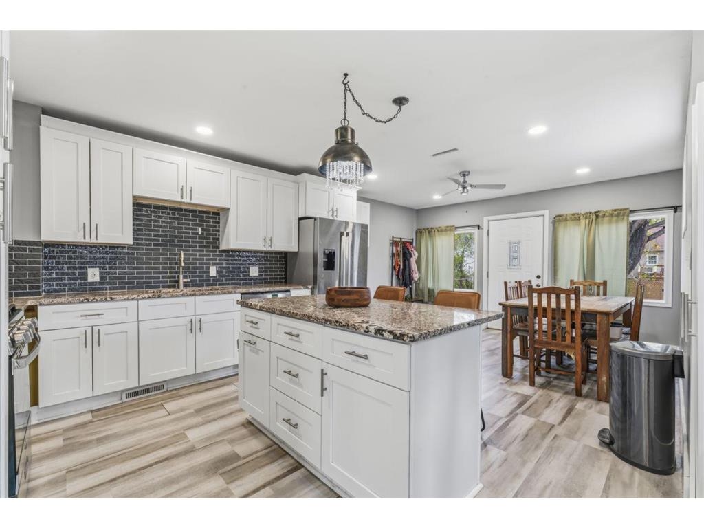812 14th Avenue NE Rochester MN 55906 7053713 image6