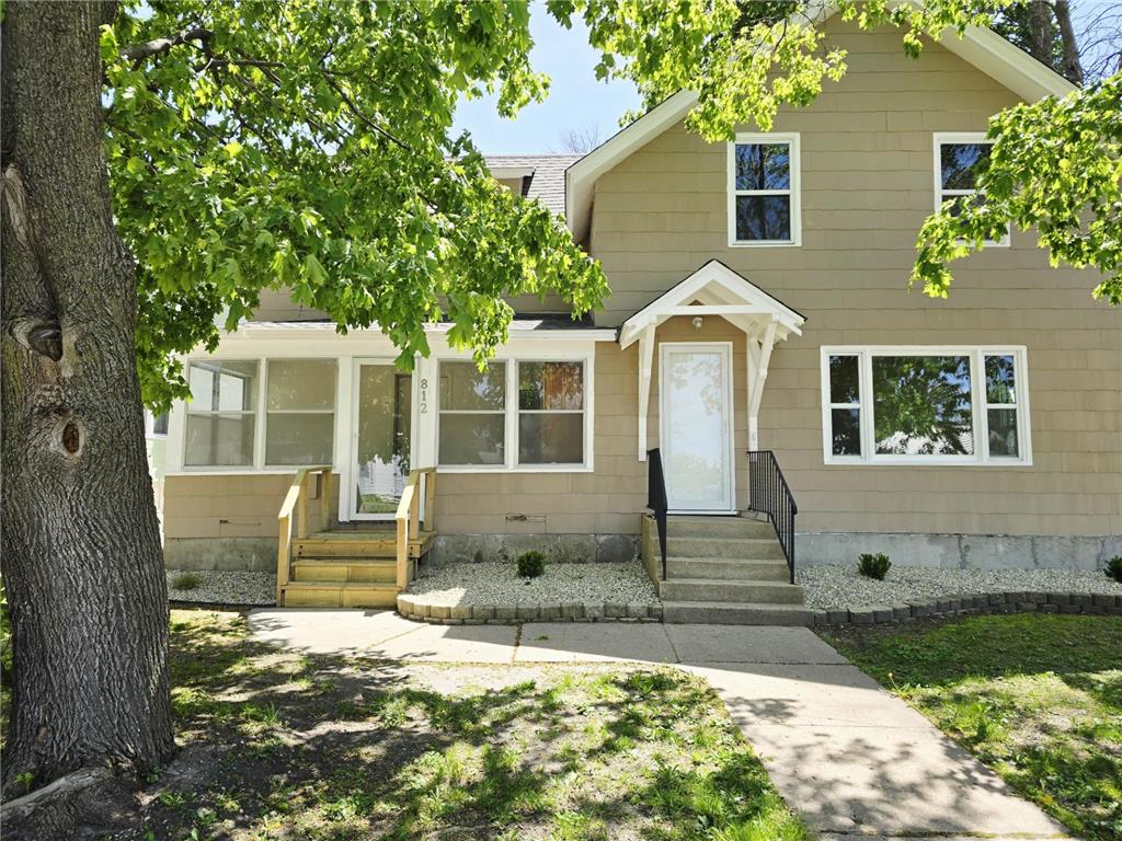 812 2nd Avenue NE Austin MN 55912 7072443 image1