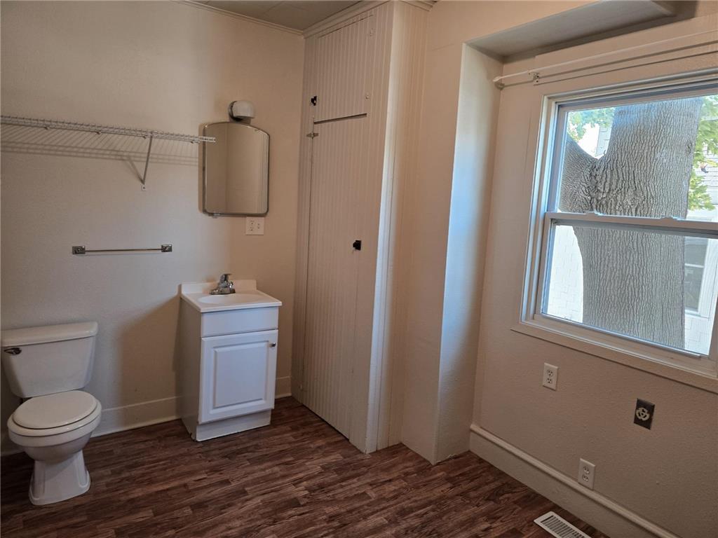 812 2nd Avenue NE Austin MN 55912 7072443 image8