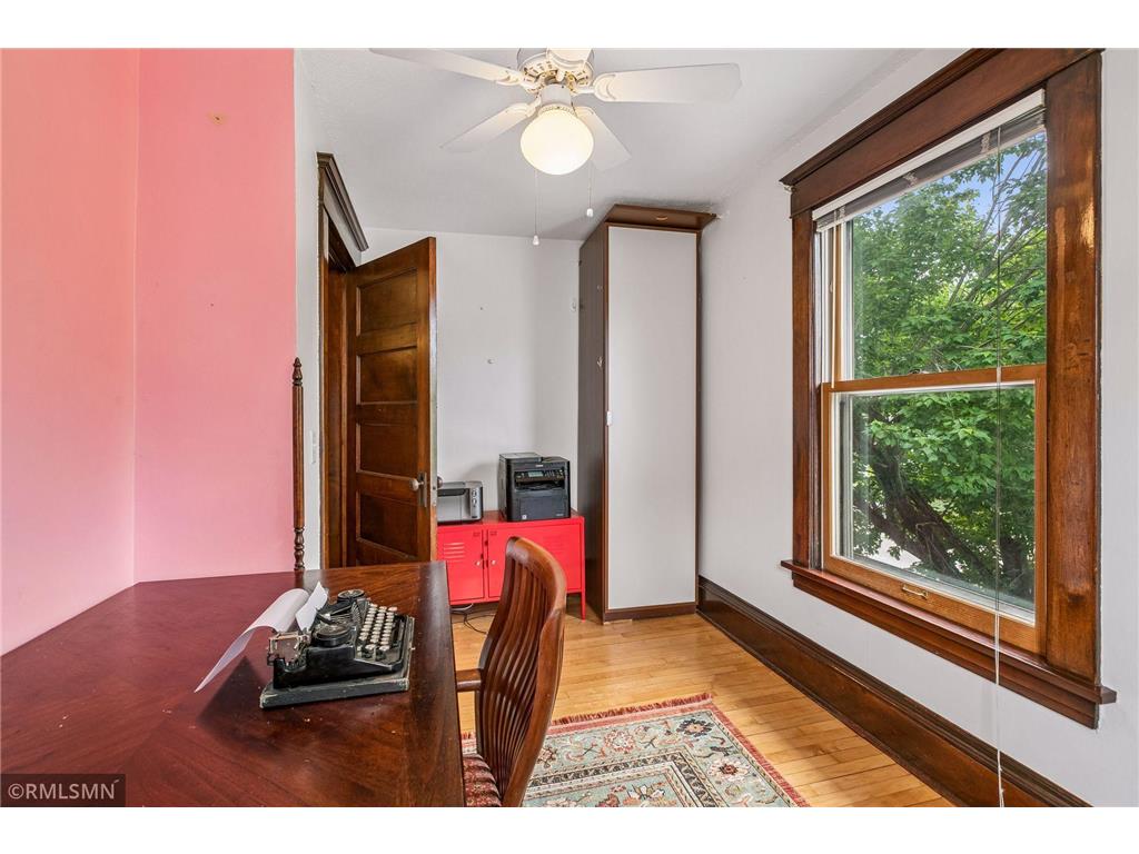 812 42nd Avenue N Minneapolis MN 55412 7082217 image27