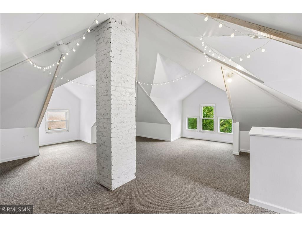 812 42nd Avenue N Minneapolis MN 55412 7082217 image33
