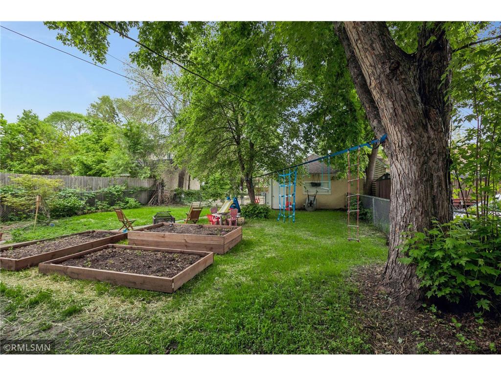 812 42nd Avenue N Minneapolis MN 55412 7082217 image41