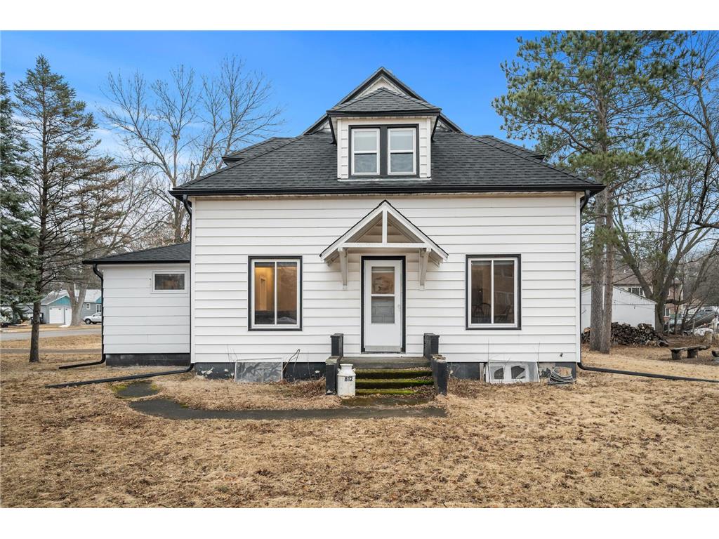 812 7th Avenue N Princeton MN 55371 6675895 image1