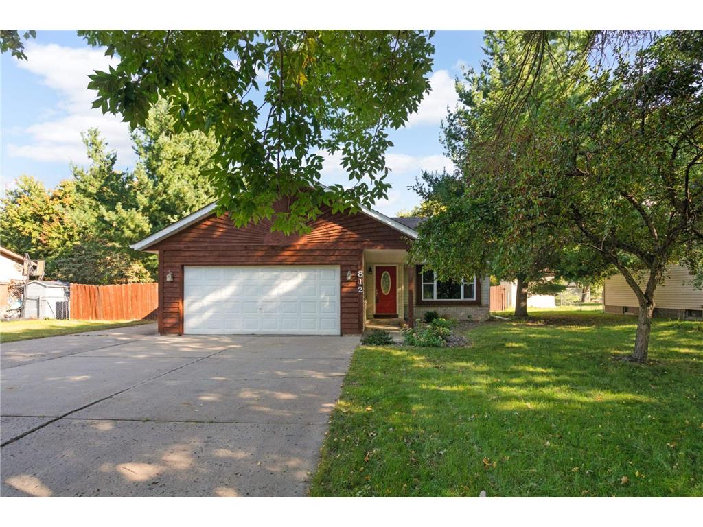 812 Birch Street SW Isanti MN 55040 6595715 image1