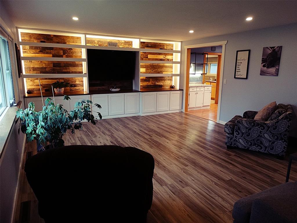 812 E BARKER Street Rice Lake WI 54868 7063313 image8