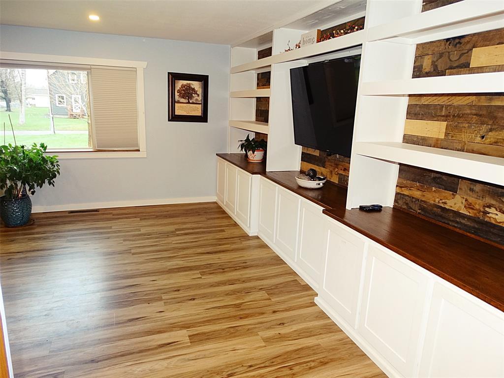 812 E BARKER Street Rice Lake WI 54868 7063313 image9