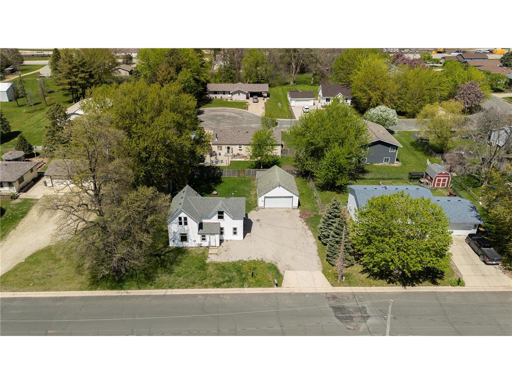 812 E Main Street Dodge Center MN 55927 6747536 image1