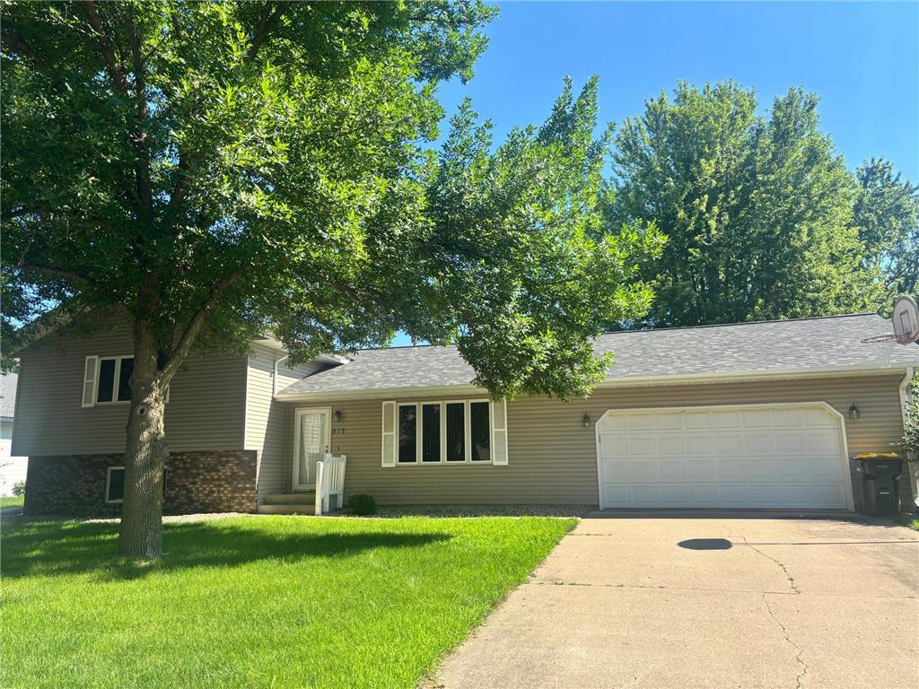 812 E Oak Street Redwood Falls MN 56283 7109157 image1
