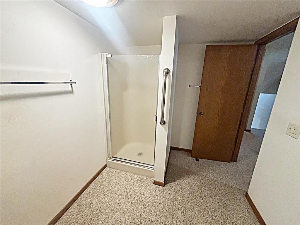 812 E Oak Street Redwood Falls MN 56283 7109157 image15