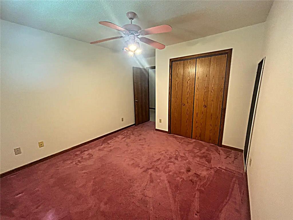 812 E Oak Street Redwood Falls MN 56283 7109157 image19