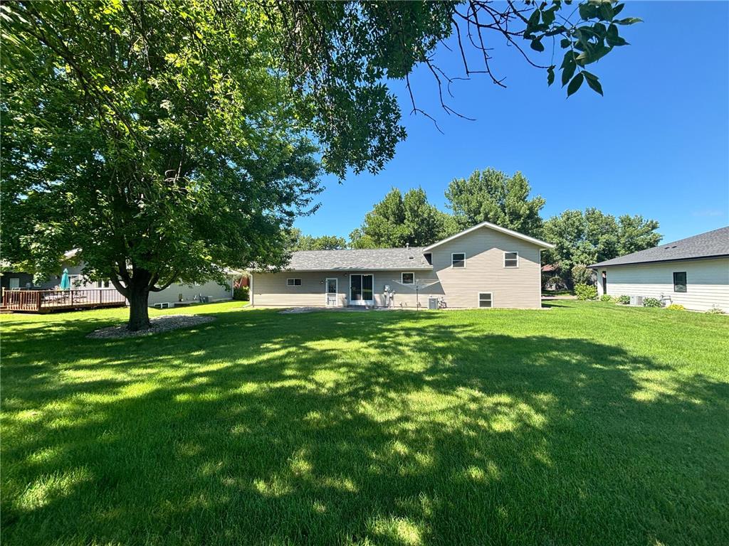 812 E Oak Street Redwood Falls MN 56283 7109157 image2