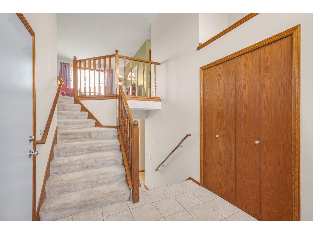 812 Larkspur Court Shakopee MN 55379 7017507 image2
