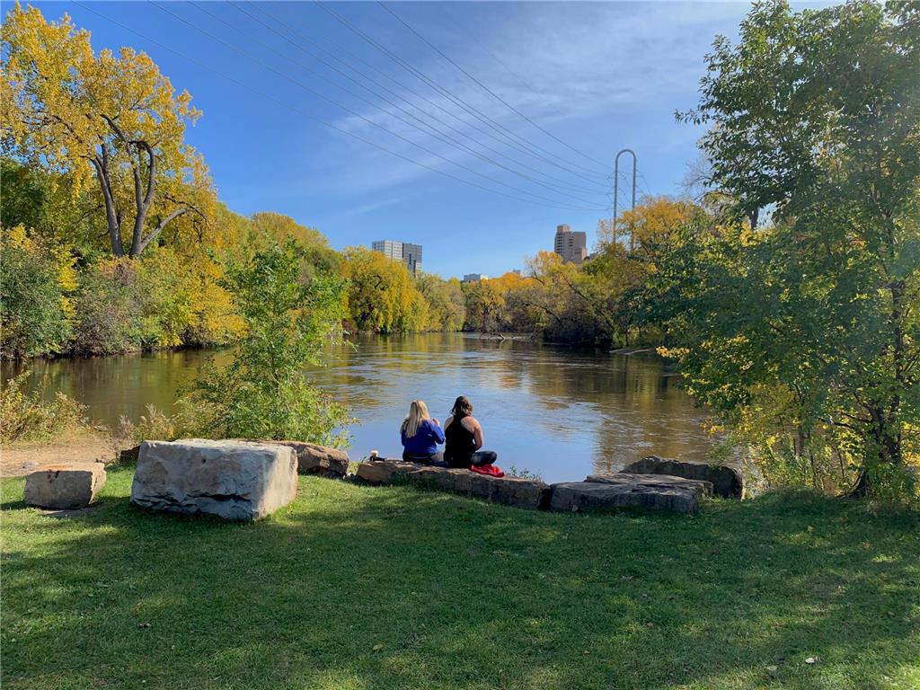 812 NE Main Street Minneapolis MN 55413 7087242 image39