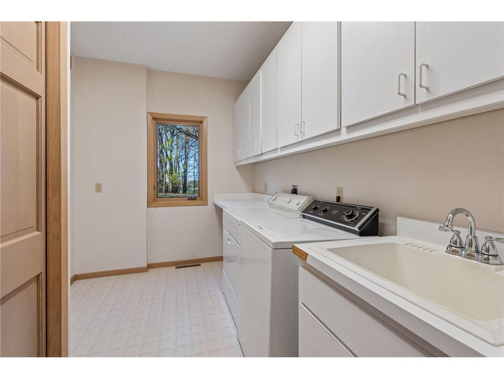 812 Oriole Lane Chaska MN 55318 7022082 image24