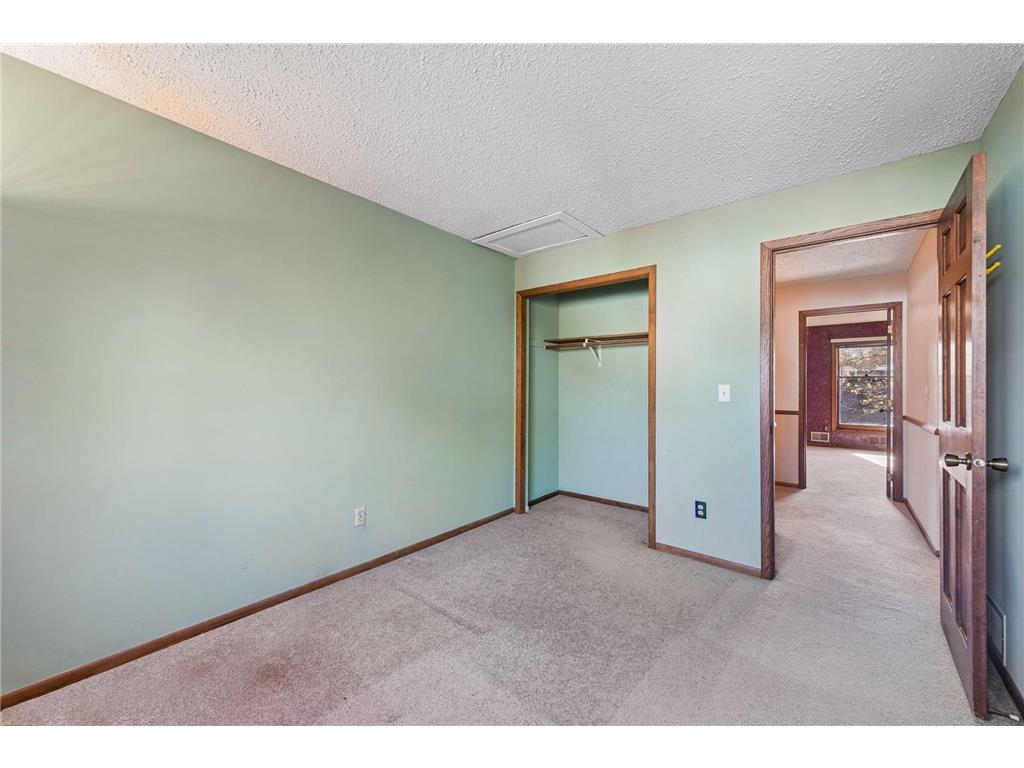 812 Oriole Lane Chaska MN 55318 7022082 image36