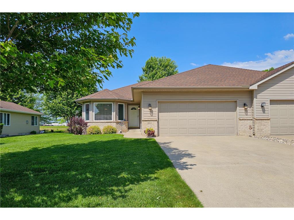 812 S Chestnut Street Belle Plaine MN 56011 6726768 image1