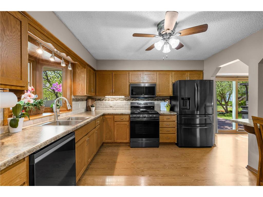 8120 122nd Lane N Champlin MN 55316 7072952 image28