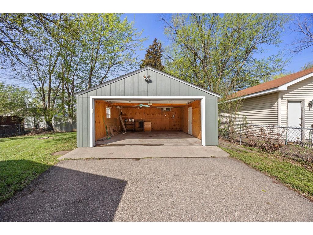 8120 Wentworth Avenue S Bloomington MN 55420 7064043 image14