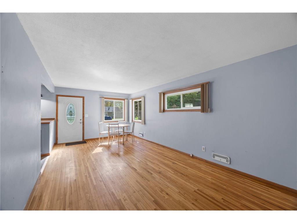 8120 Wentworth Avenue S Bloomington MN 55420 7064043 image28