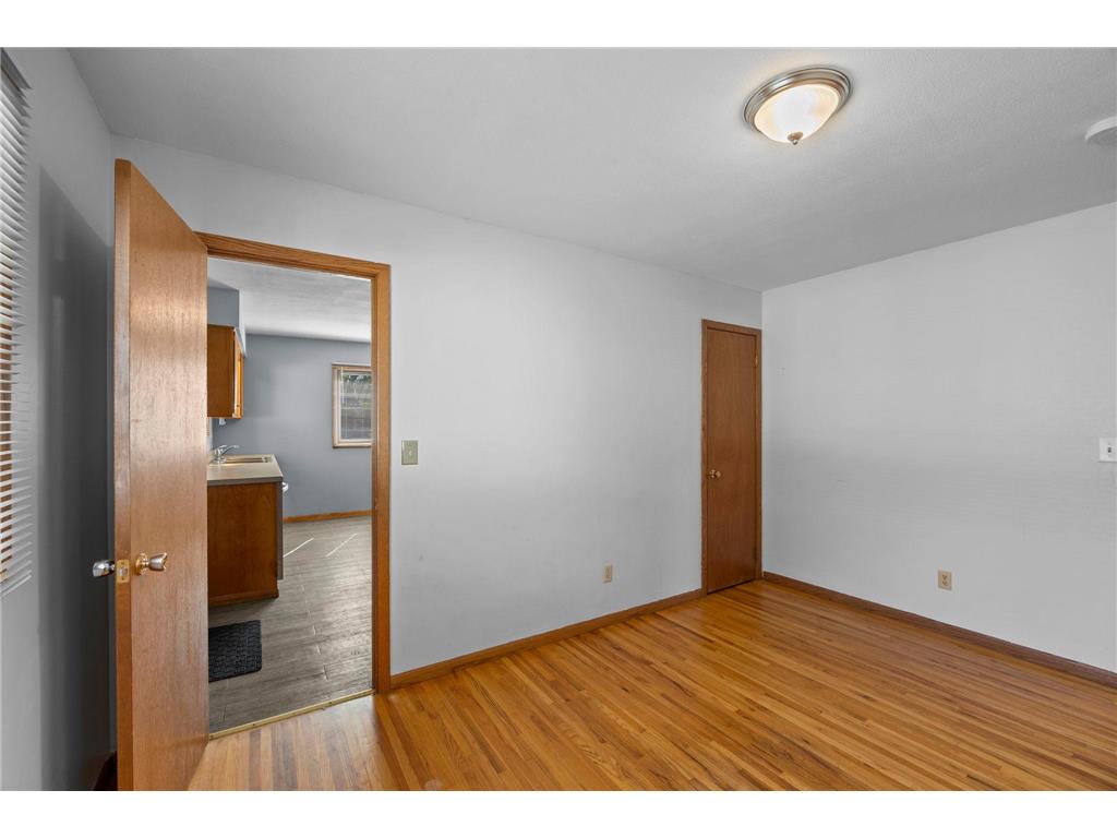 8120 Wentworth Avenue S Bloomington MN 55420 7064043 image39