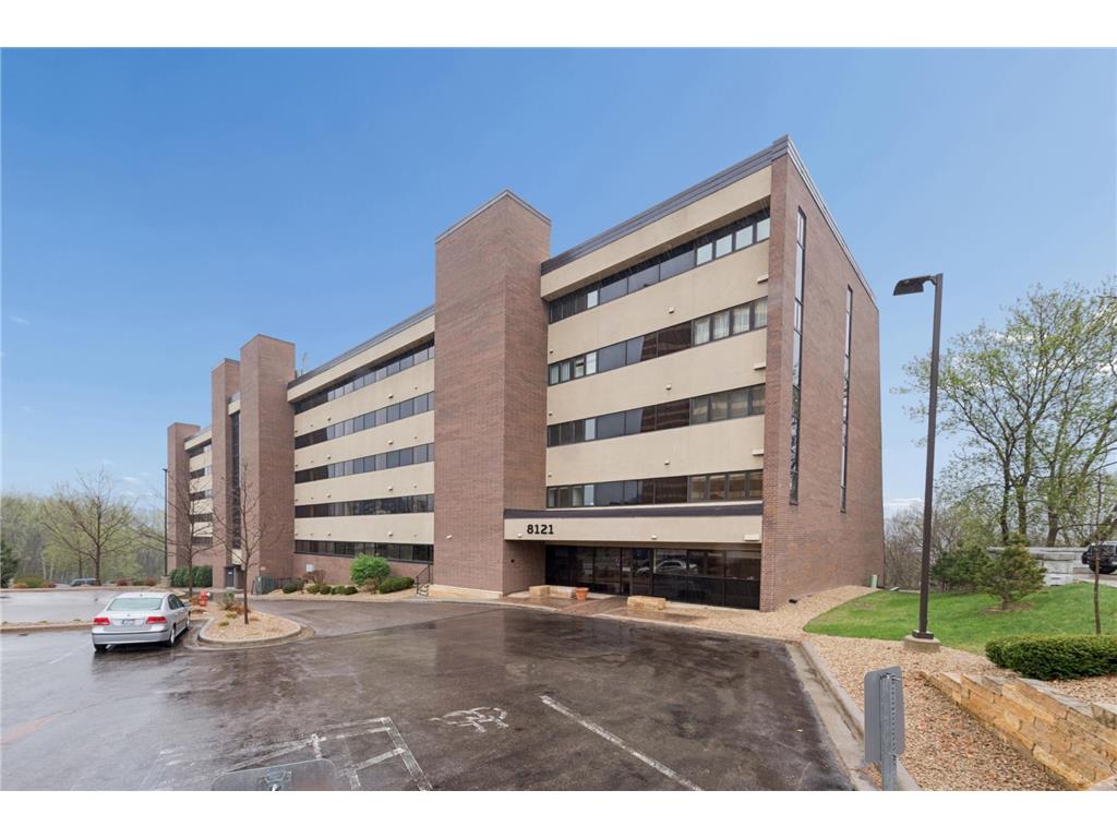 8121 34th Avenue S #206 Bloomington MN 55425 - Long Meadow 7028223 image28